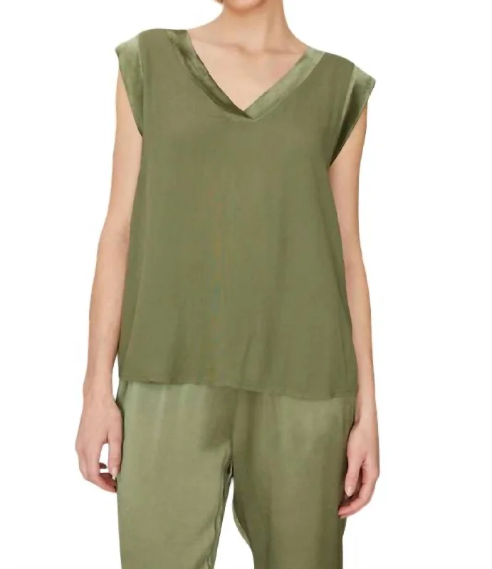 Viscose V-Tank In Army summer tank top
