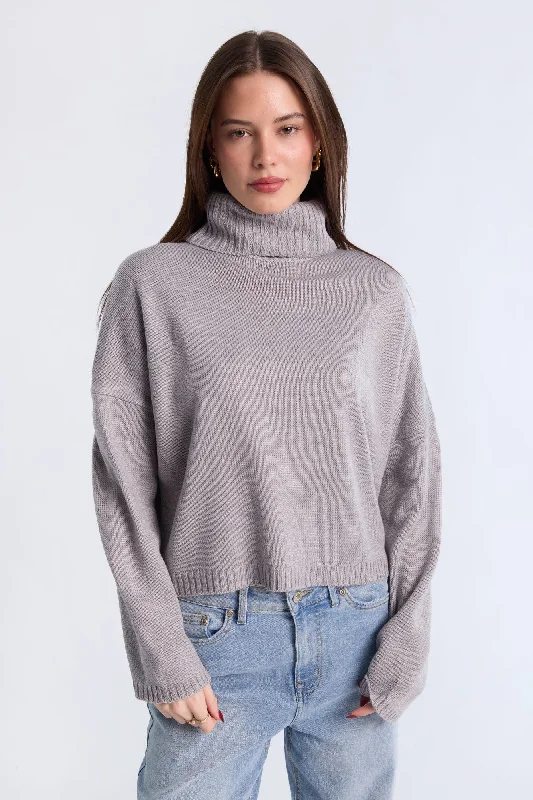 Relaxed Turtleneck Sweater Cable Knit Ribbed Knit Lace Knit