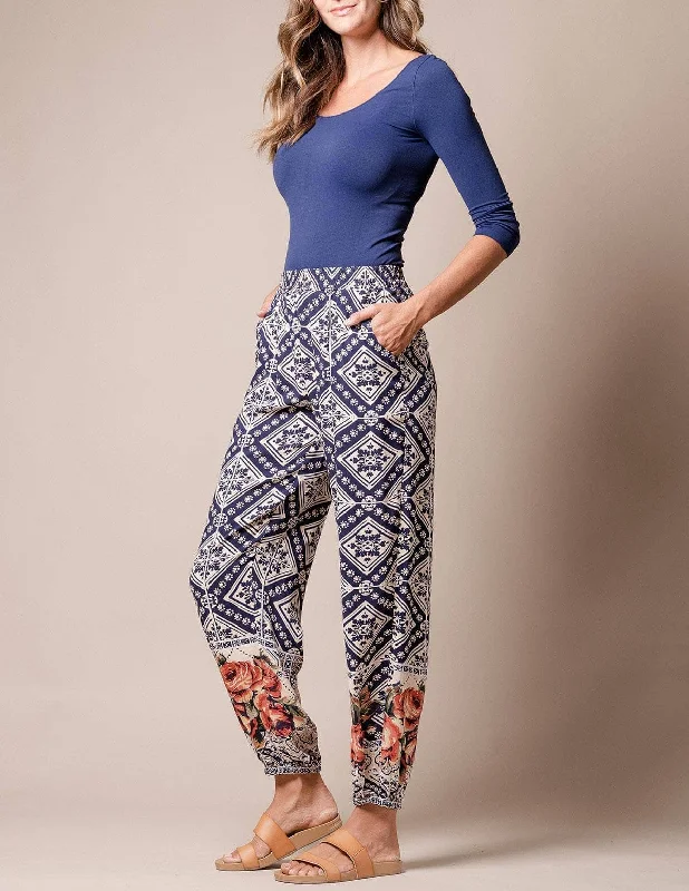 Raelynn Pocket Pants - As-Is-Clearance - Large Only Chic Faux Leather Pants
