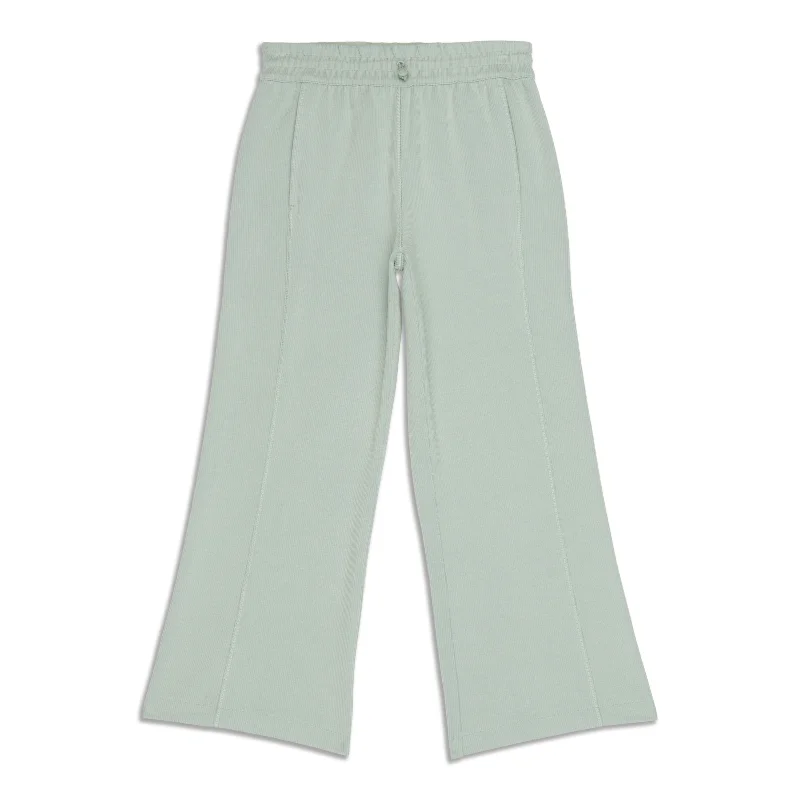 Ribbed Softstreme Mid-Rise Wide-Leg Cropped Pant - Resale Chic Slim Fit Pants