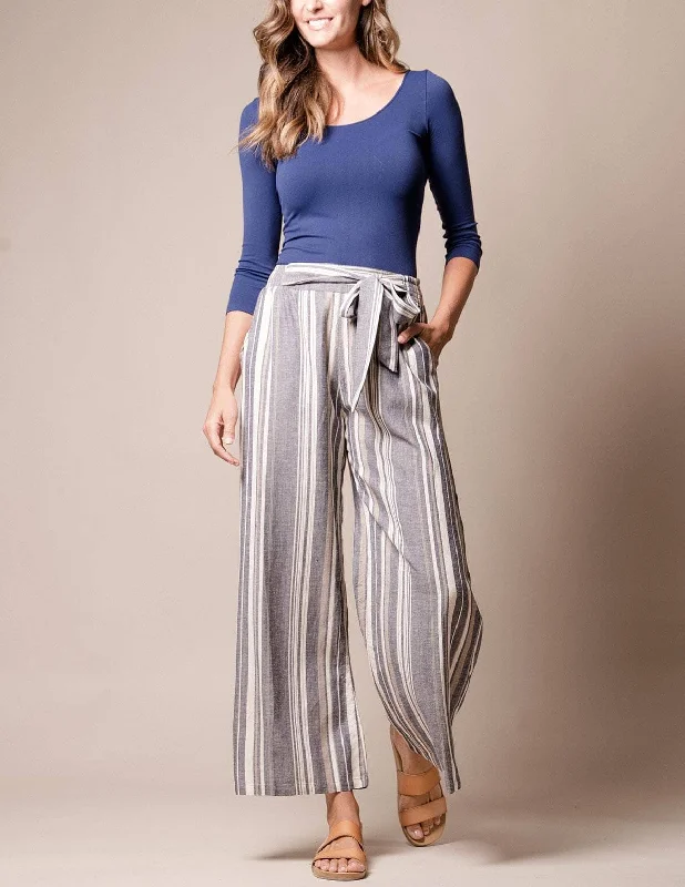 Monica Pocket Pants Fashionable Button-Up Pants