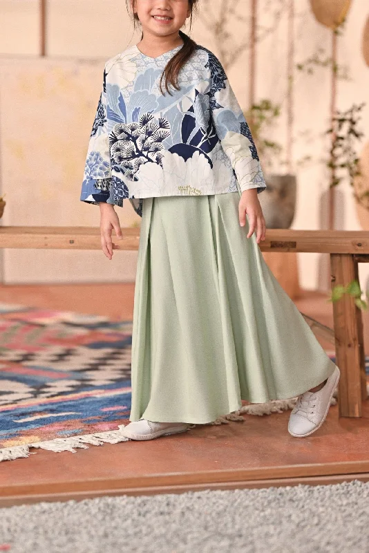The Heiwa A-Line Skirt - Fog Green breathable skirt fabric