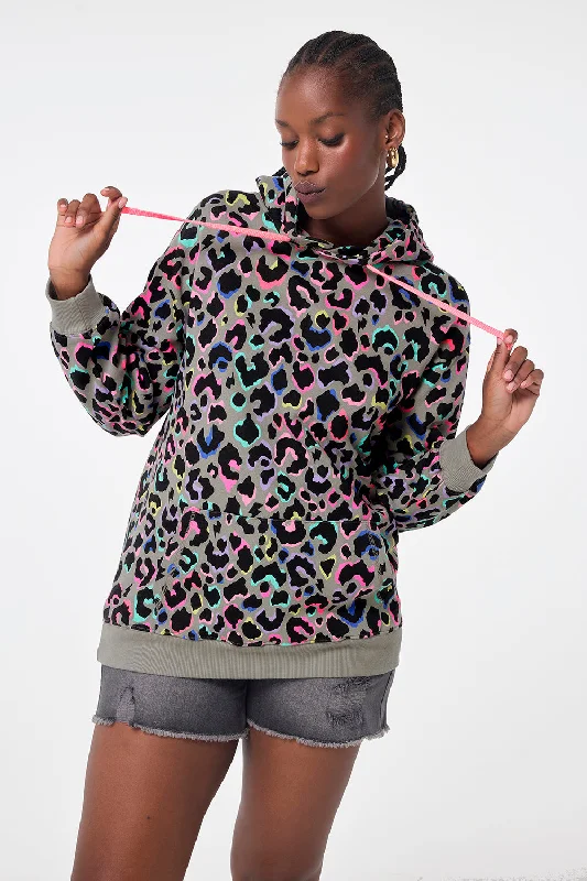 Khaki with Rainbow Shadow Leopard Longline Hoodie Hoodie with Slim Fit Tailored Modern