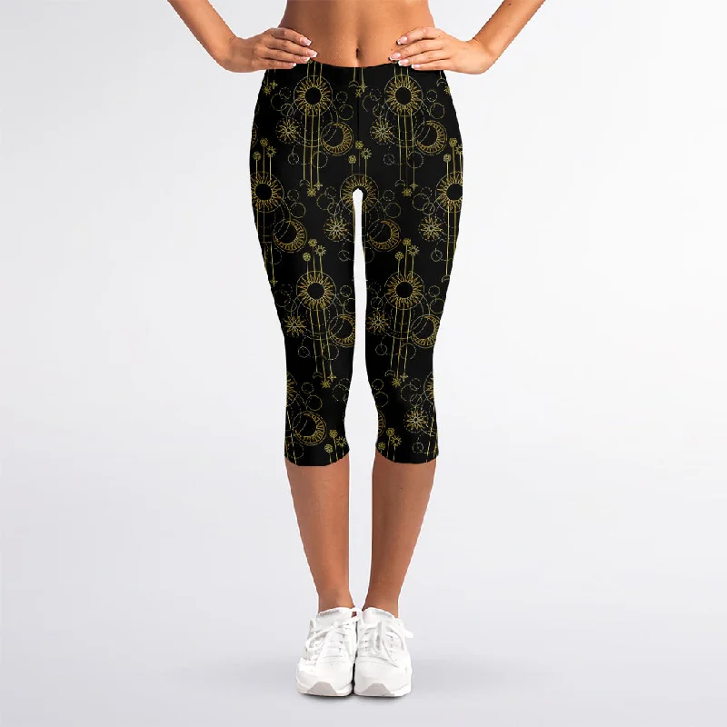 Gold Sun And Moon Pattern Print Women's Capri Leggings Chic Floral Print Leggings