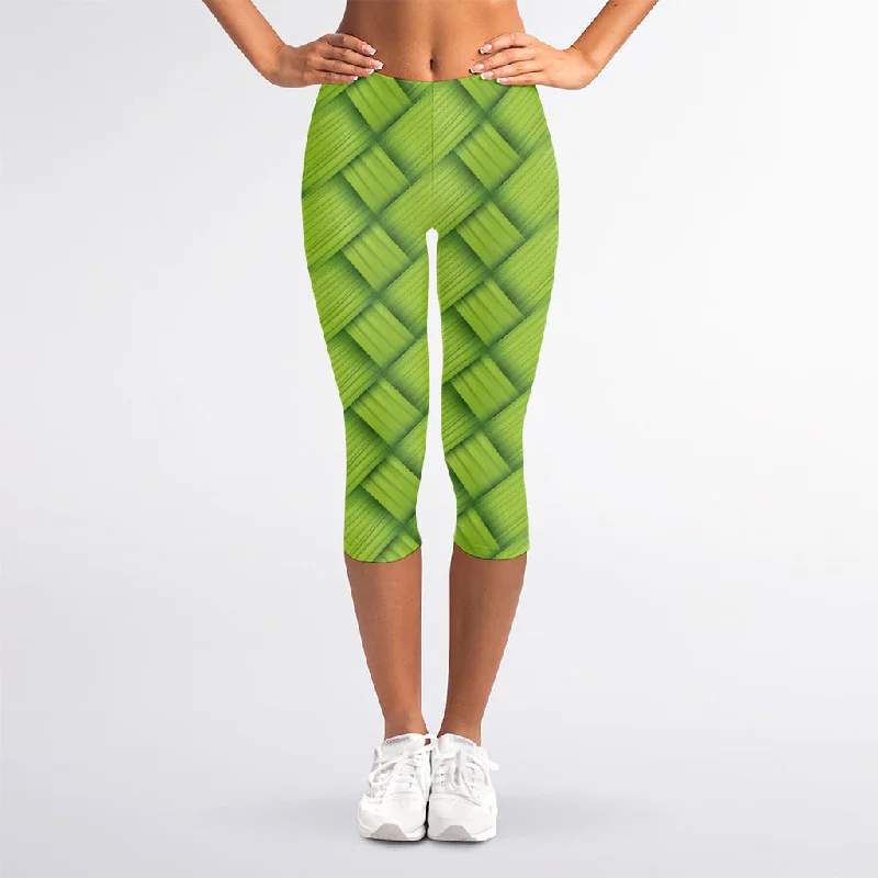 Green Bamboo Print Women's Capri Leggings Trendy High-Compression Leggings