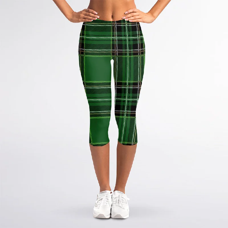 Green Stewart Tartan Pattern Print Women's Capri Leggings Comfortable Full-Body Compression Leggings
