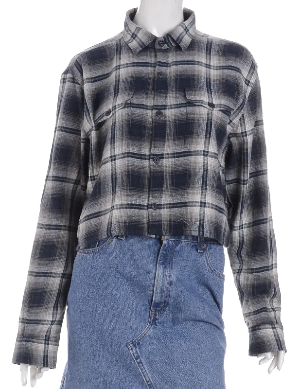 Label Cropped Long Sleeve Flannel Shirt Zippered Front Buttoned Front Snap Front