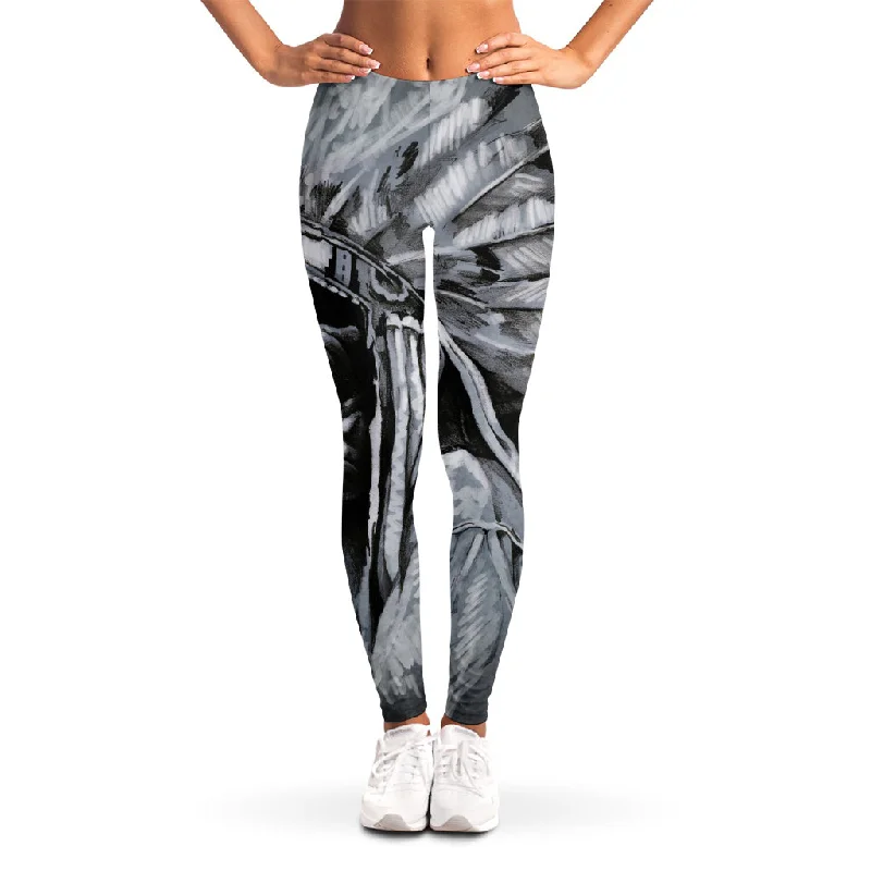 Monochrome Native Indian Portrait Print Women's Leggings Trendy Foil Finish Leggings