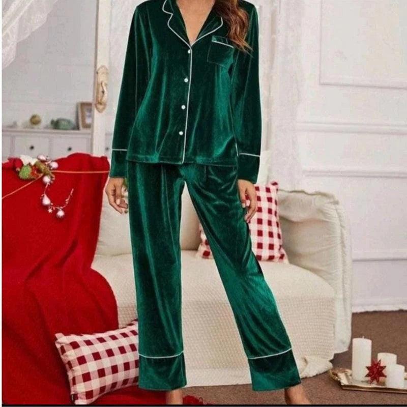 Winter Sleepwear Velvet Long Sleeved Shirt Pajama Set Homewear Sleepwear For Women Front Pockets Side Pockets Patch Pockets